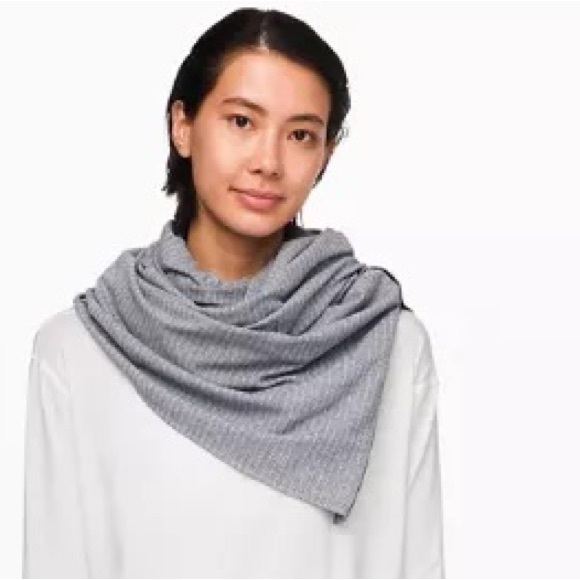 Lululemon scarf 🧣 - Picture 1 of 6